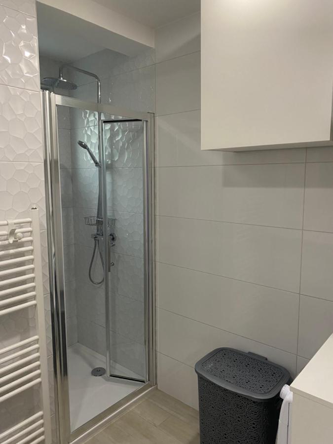 Apartments Niko, Near Beach, Free Parking, Wi-Fi Tucepi Ngoại thất bức ảnh