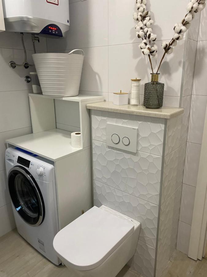 Apartments Niko, Near Beach, Free Parking, Wi-Fi Tucepi Ngoại thất bức ảnh